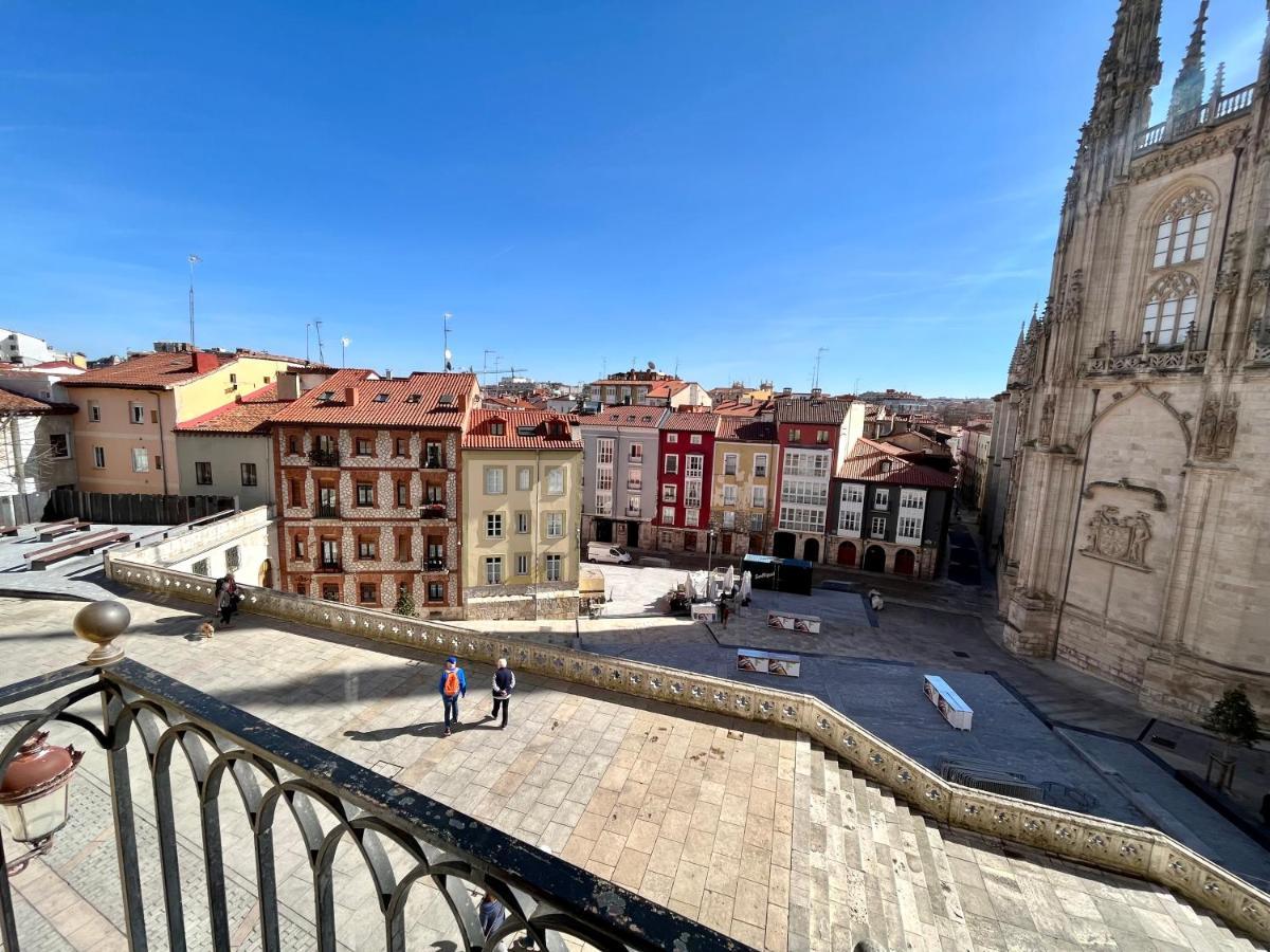Atuaire Home Balcon Con Vistas A La Catedral De Burgo Kültér fotó