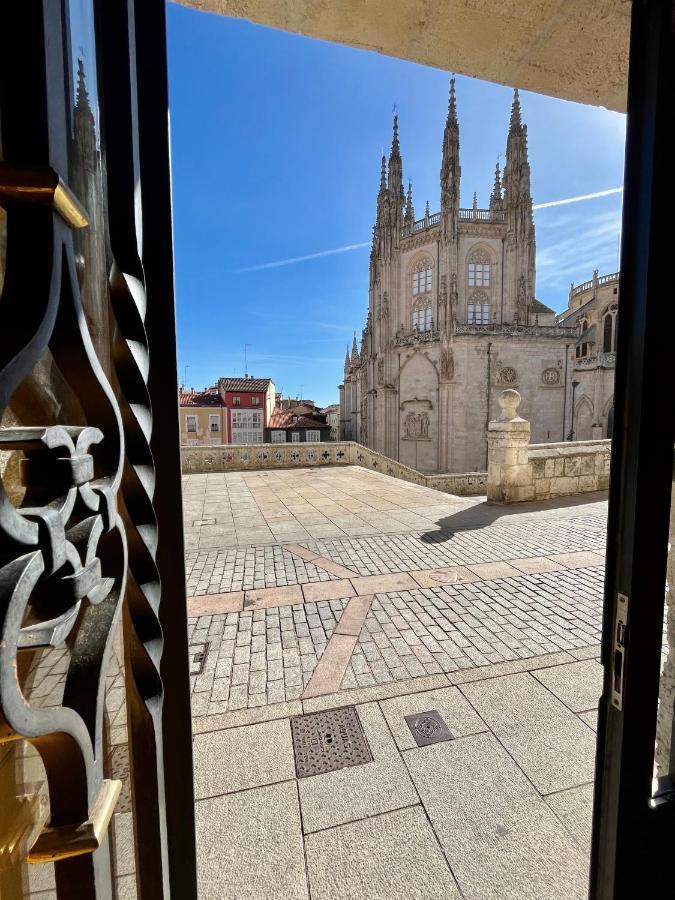 Atuaire Home Balcon Con Vistas A La Catedral De Burgo Kültér fotó